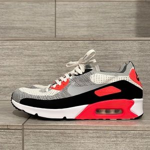 NIKE Air Max 90 Ultra Flyknit 2 Infrared. Super rare, only worn a few times.